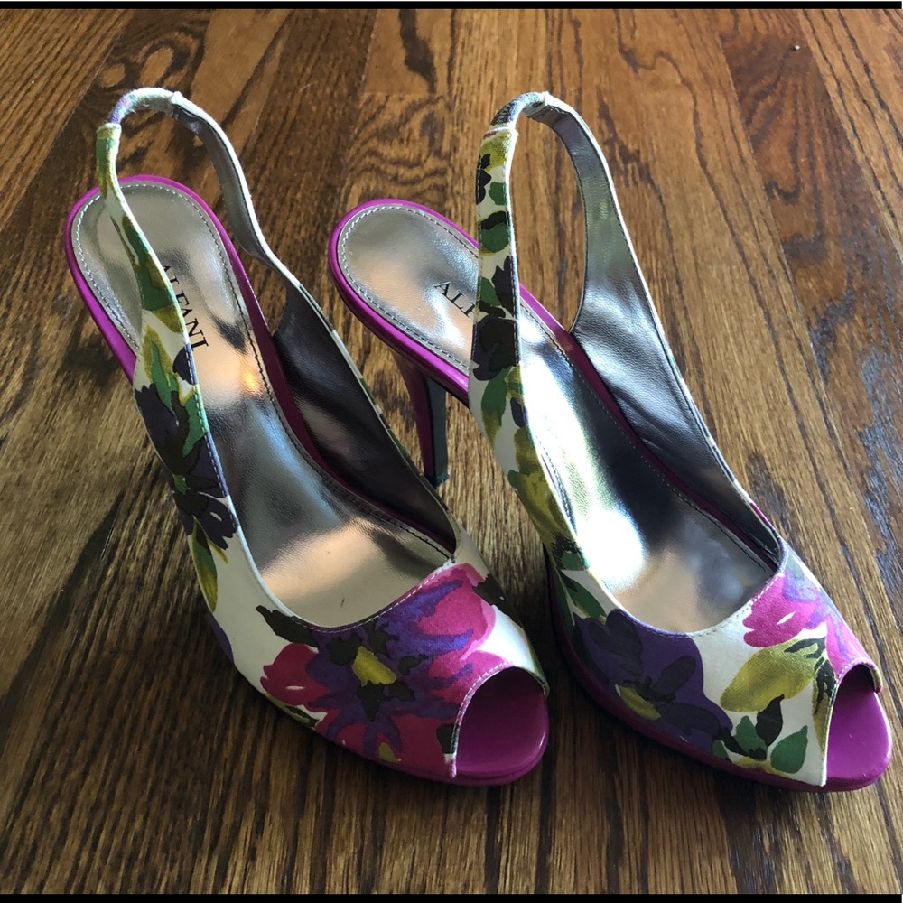 Alfani peep toe heels